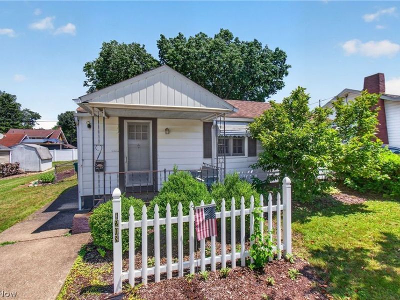 1208 Brooklyn Avenue, Canton, OH 44710 Photo 2