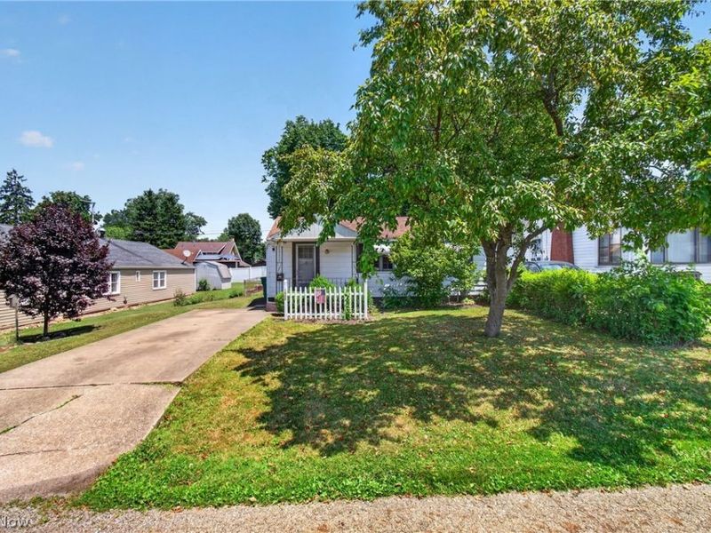 1208 Brooklyn Avenue, Canton, OH 44710 Photo 4