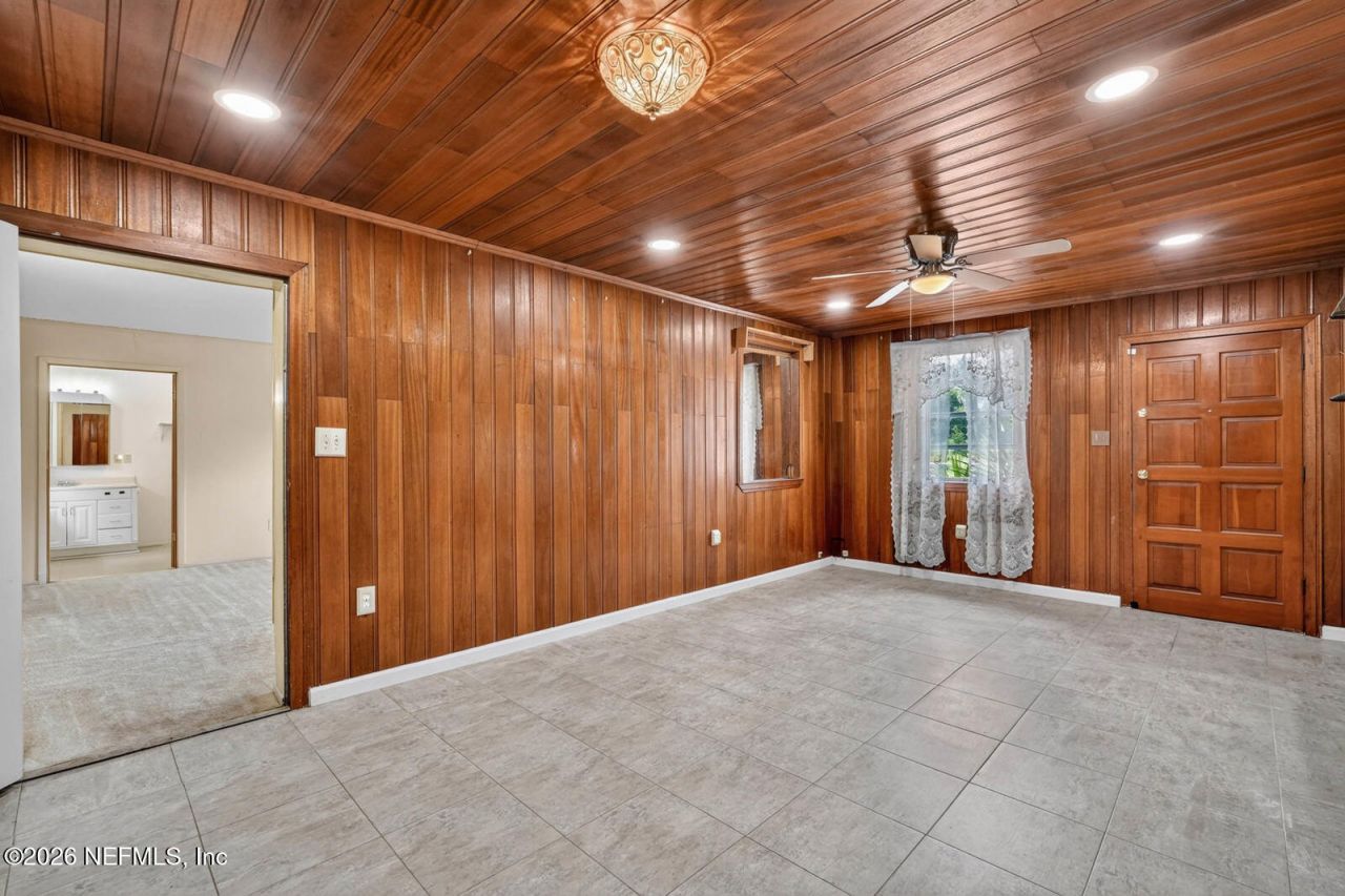 131 Dunn Avenue, San Mateo, FL 32187 Photo