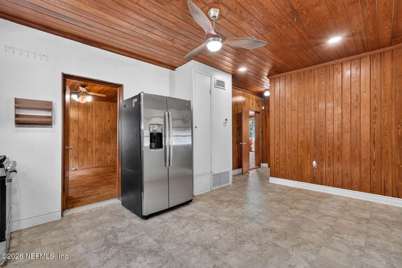 131 Dunn Avenue, San Mateo, FL 32187 Photo