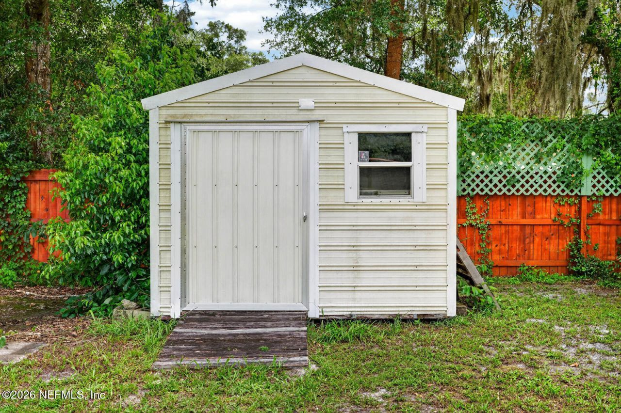 131 Dunn Avenue, San Mateo, FL 32187 Photo