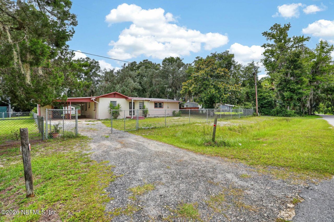 131 Dunn Avenue, San Mateo, FL 32187 Photo