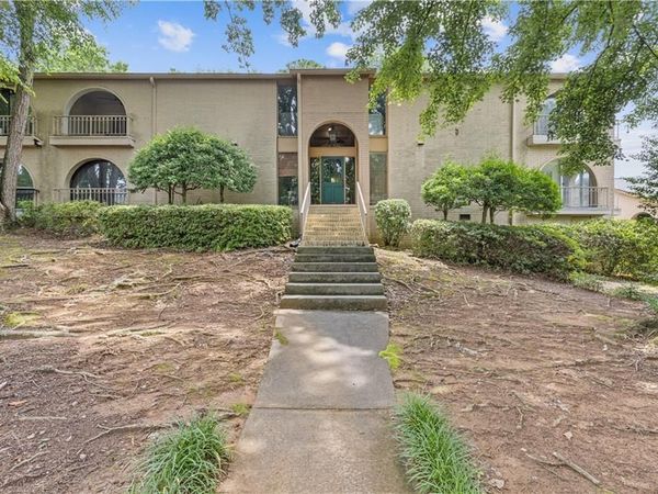 3236 HENDERSON MILL Road , Unit 1, Chamblee, GA 30341