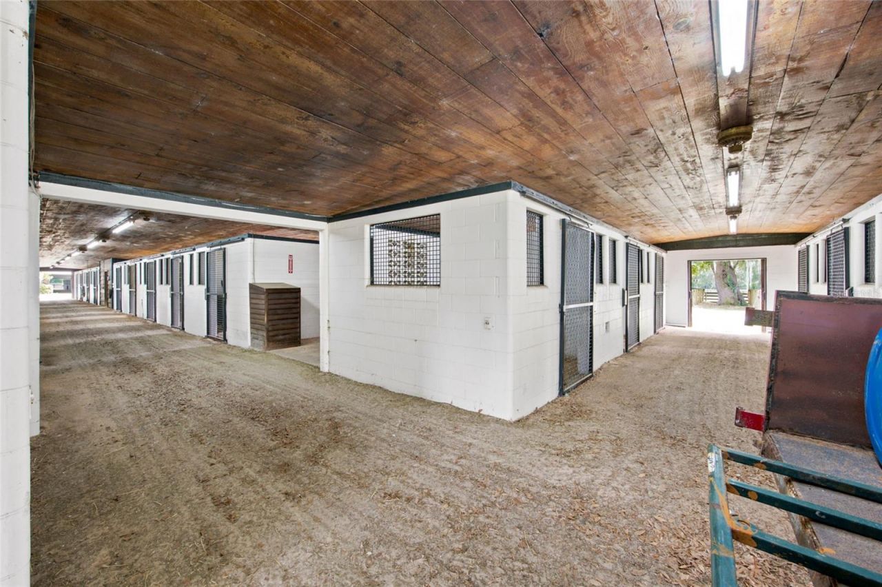 3825 NW 160th Street, Reddick, FL 32686 Photo