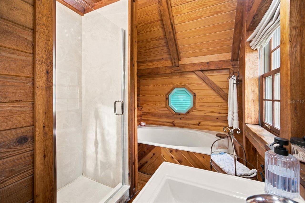 3825 NW 160th Street, Reddick, FL 32686 Photo