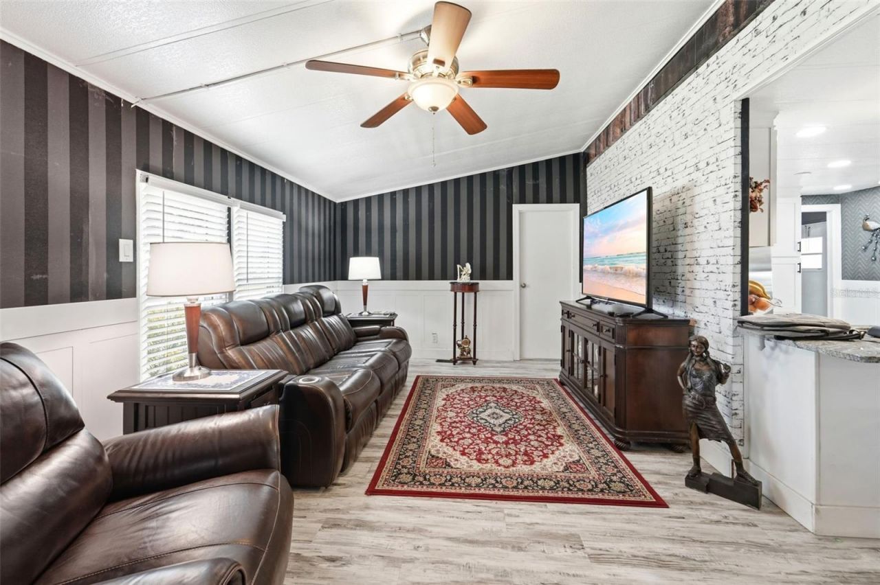 34 Da Rosa Avenue , Debary, FL 32713 Photo