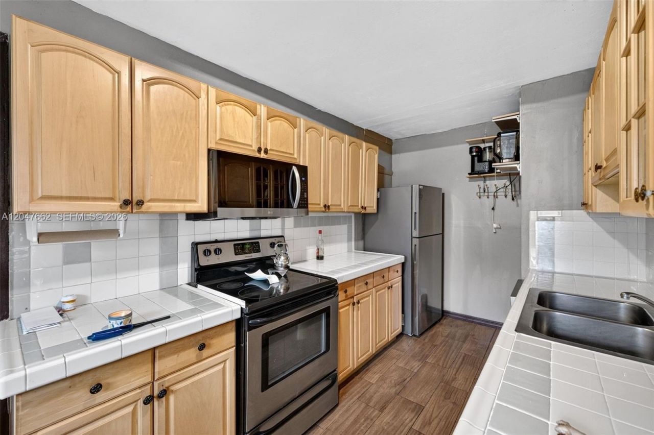 721 N 69th Ave, Hollywood, FL 33024 Photo