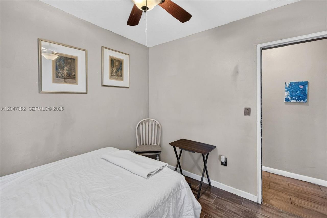 721 N 69th Ave, Hollywood, FL 33024 Photo