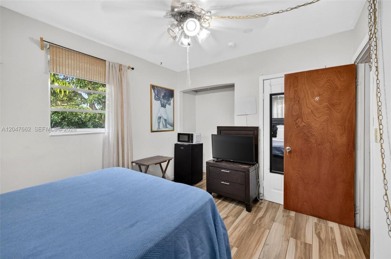 721 N 69th Ave, Hollywood, FL 33024 Photo