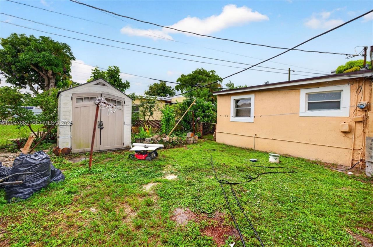 721 N 69th Ave, Hollywood, FL 33024 Photo