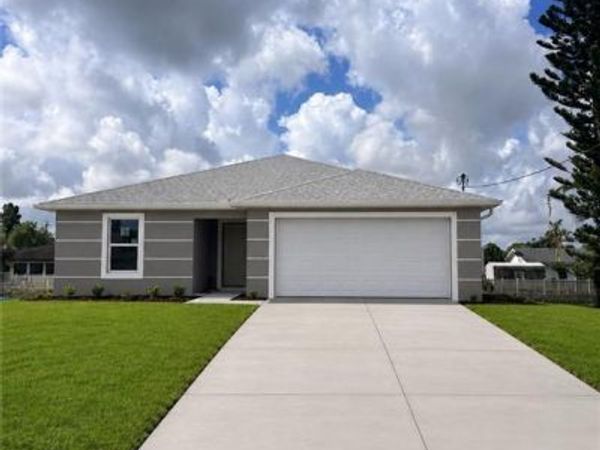2406 Bay PLZ, LEHIGH ACRES, FL 33936