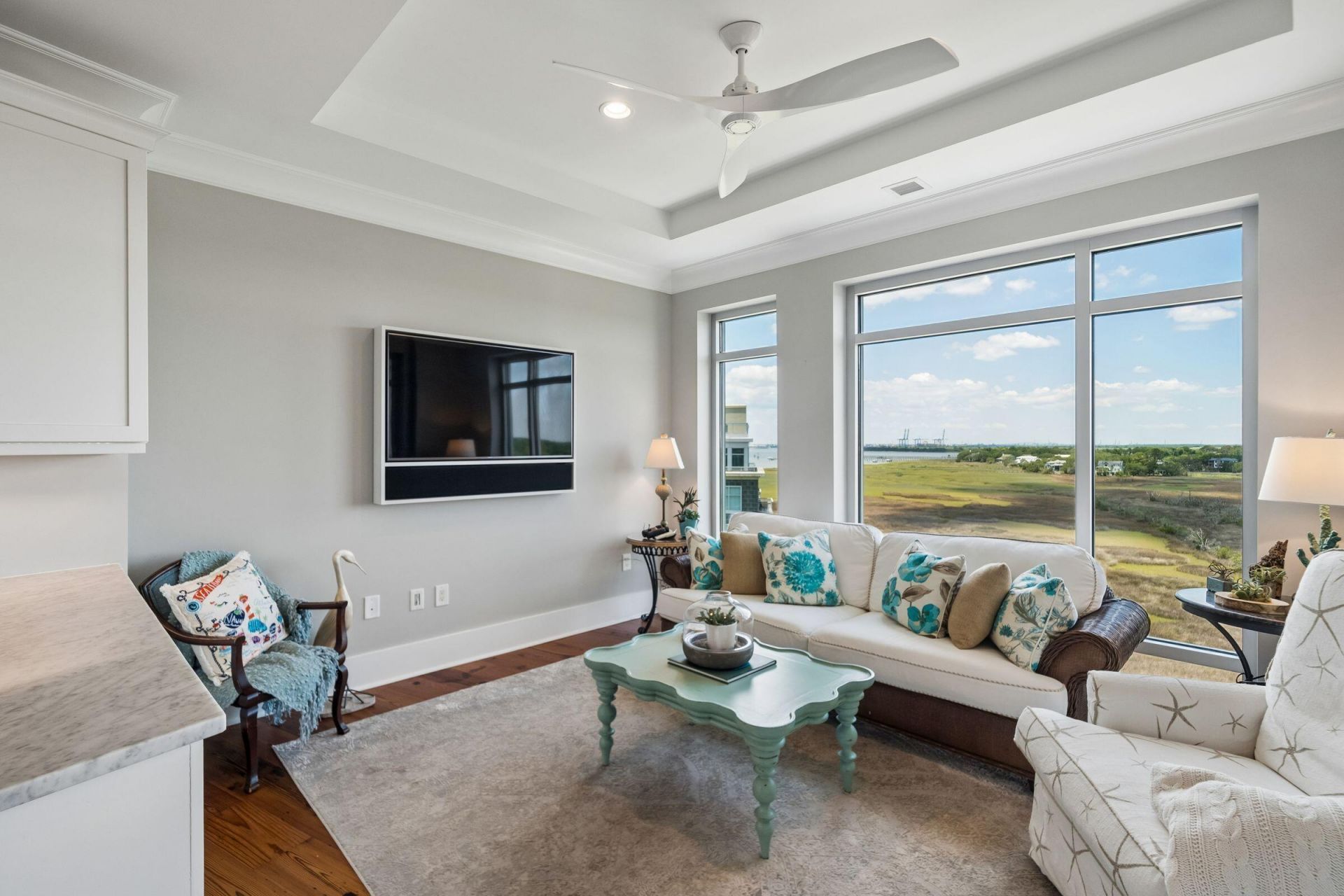 155 Wingo Way Photo 26