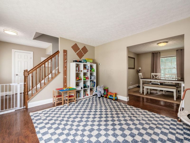 3400 Timber Run Drive, Columbus, OH 43204 Photo 6