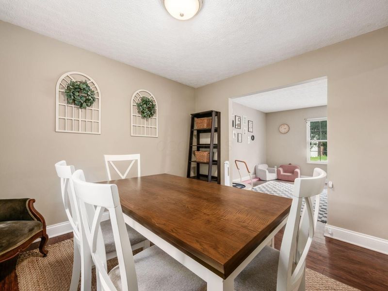 3400 Timber Run Drive, Columbus, OH 43204 Photo 8