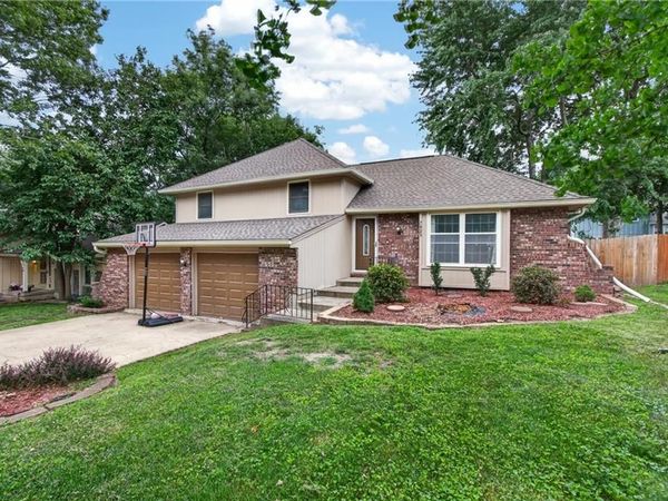 7823 Woodson Road, Raytown, MO 64138