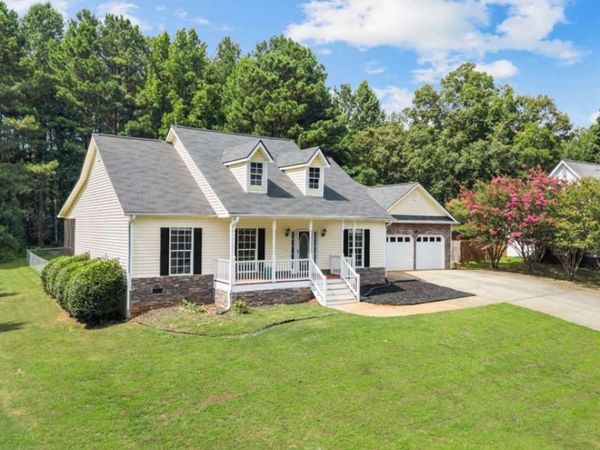 256 Spring Meadows Avenue, Dallas, GA 30157