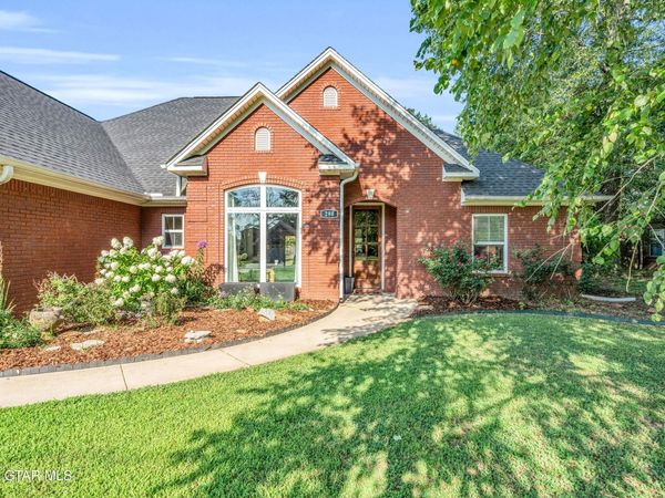 298 Lawrence Street, Caledonia, MS 39740