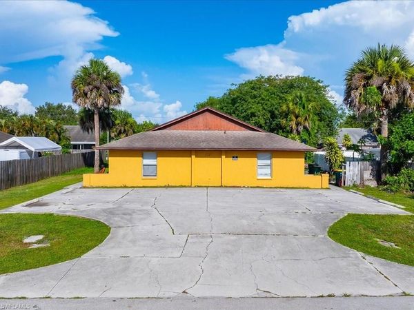 1721 46th TER SW, NAPLES, FL 34116
