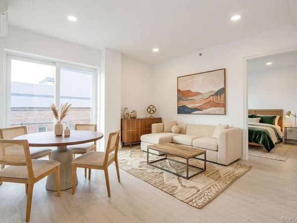 13450 BLOSSOM Avenue, Unit 4F, Flushing, NY 11355