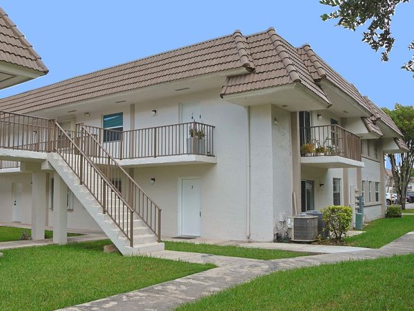 6931 SW 129th Avenue, Unit 3, Miami, FL 33183
