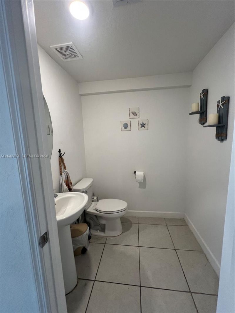 20368 NW 4th Path , Miami Gardens, FL 33169 Photo