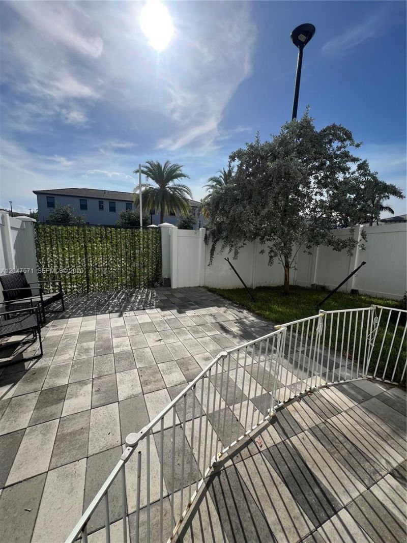 20368 NW 4th Path , Miami Gardens, FL 33169 Photo