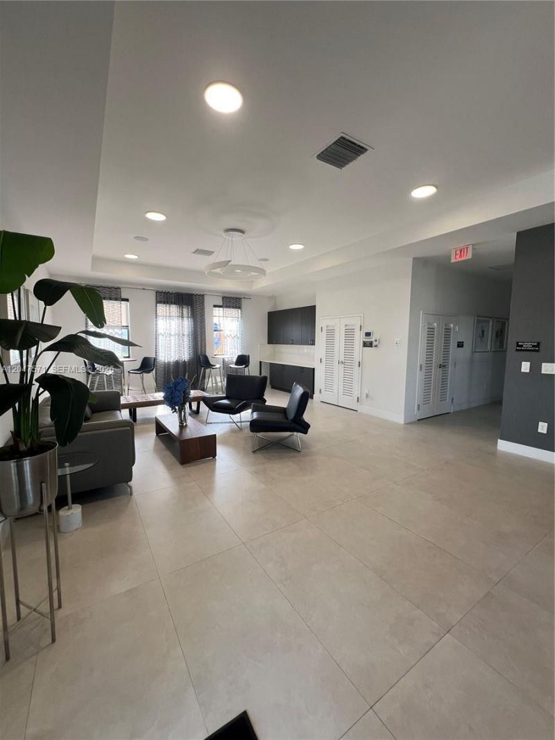 20368 NW 4th Path , Miami Gardens, FL 33169 Photo