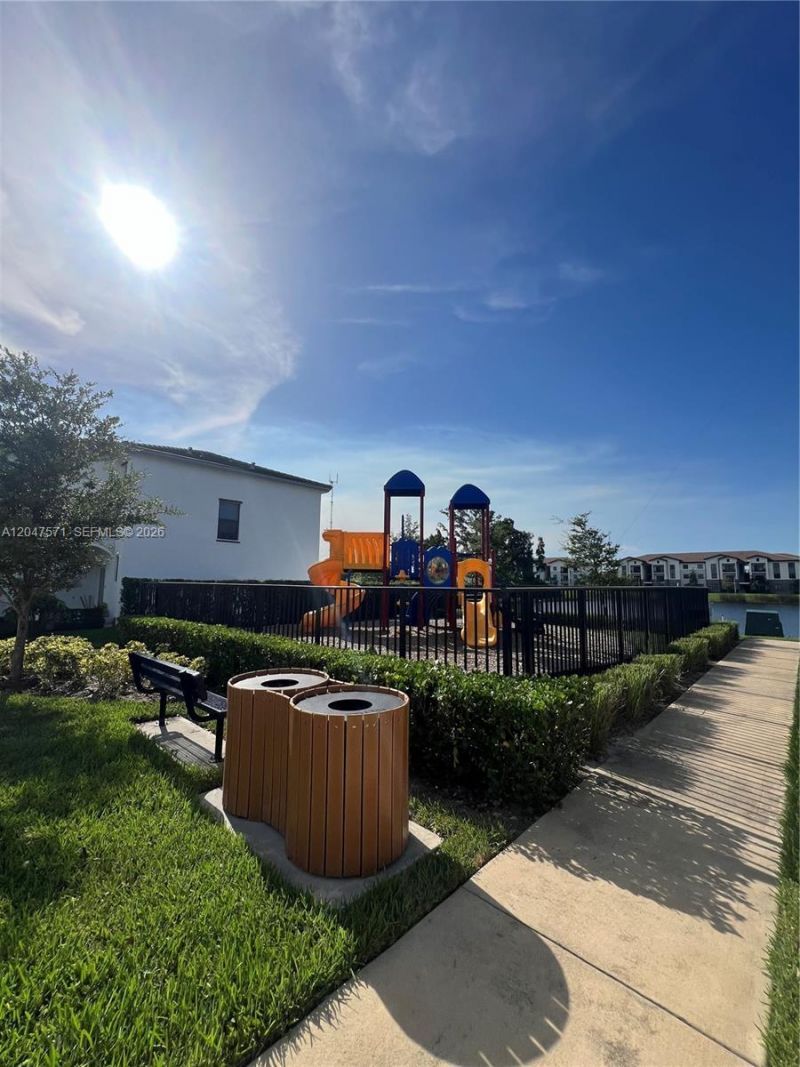 20368 NW 4th Path , Miami Gardens, FL 33169 Photo