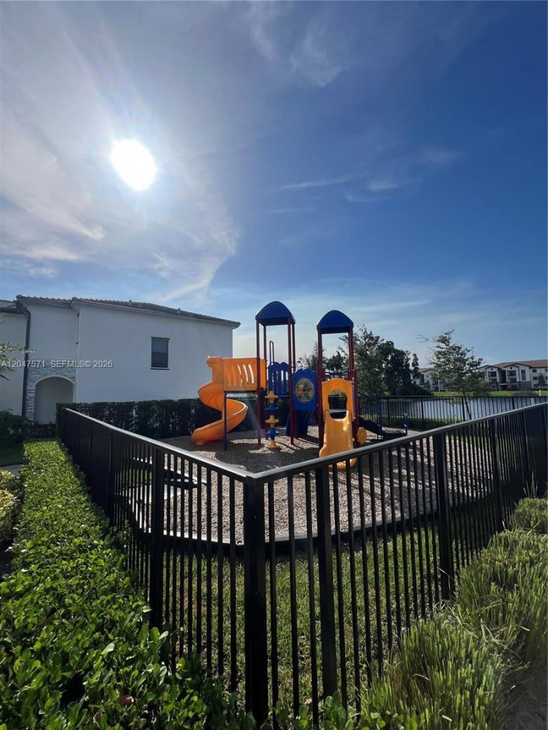 20368 NW 4th Path , Miami Gardens, FL 33169 Photo