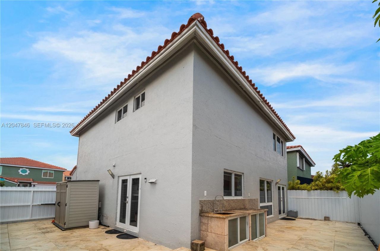 8668 NW 2nd Ter , Miami, FL 33126 Photo