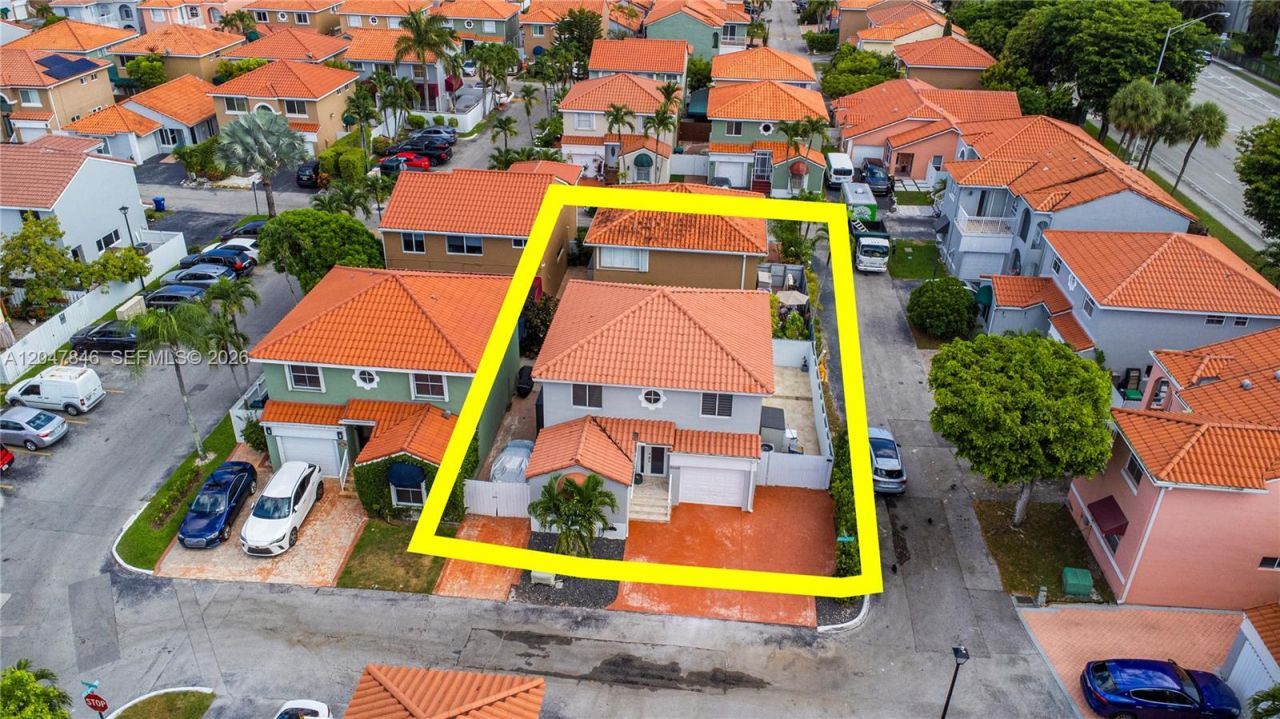 8668 NW 2nd Ter , Miami, FL 33126 Photo