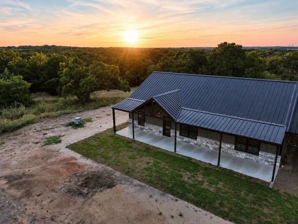 271 Rolling Ranch Boulevard, Alvord, TX 76225