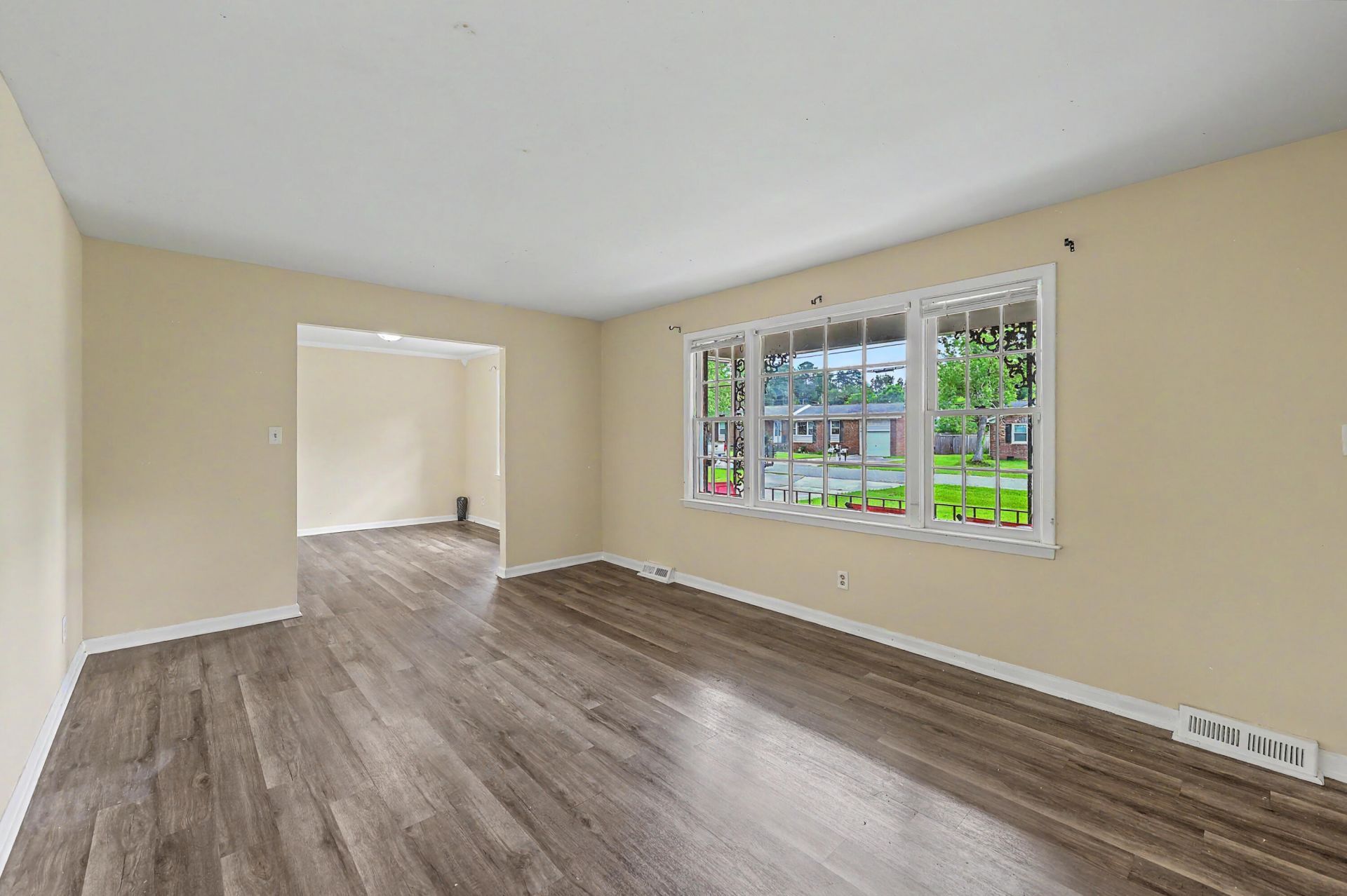 104 Hamlet Lane Photo 12