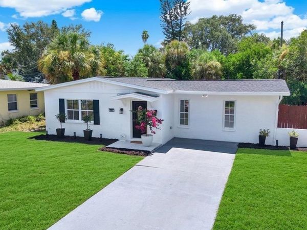 4200 HUNTINGTON STREET NE, ST PETERSBURG, FL 33703