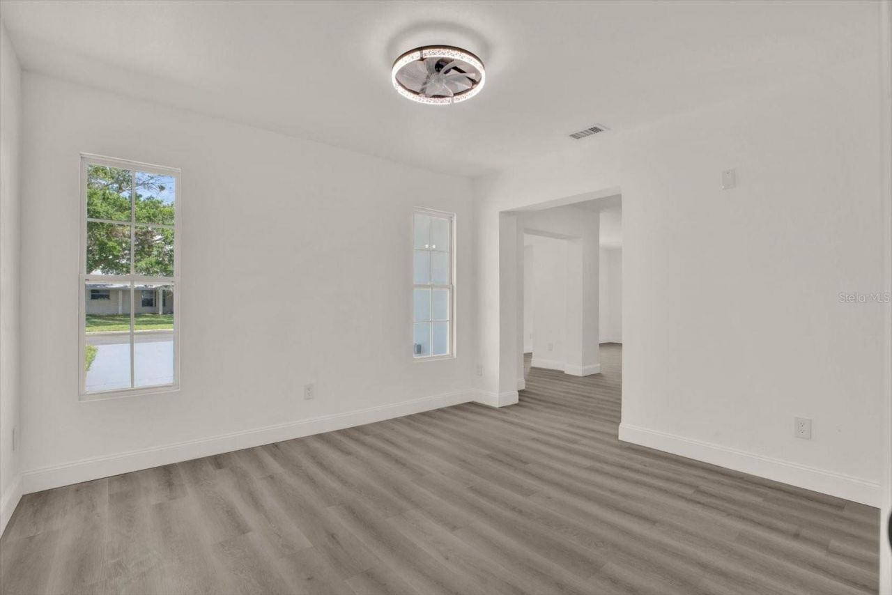 4200 Huntington Street Ne, Saint Petersburg, FL 33703 Photo