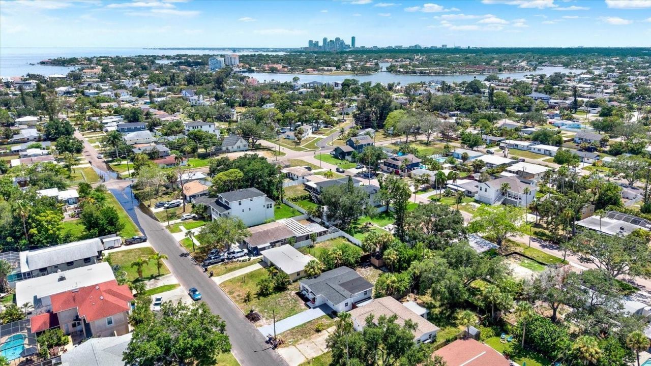4200 Huntington Street Ne, Saint Petersburg, FL 33703 Photo