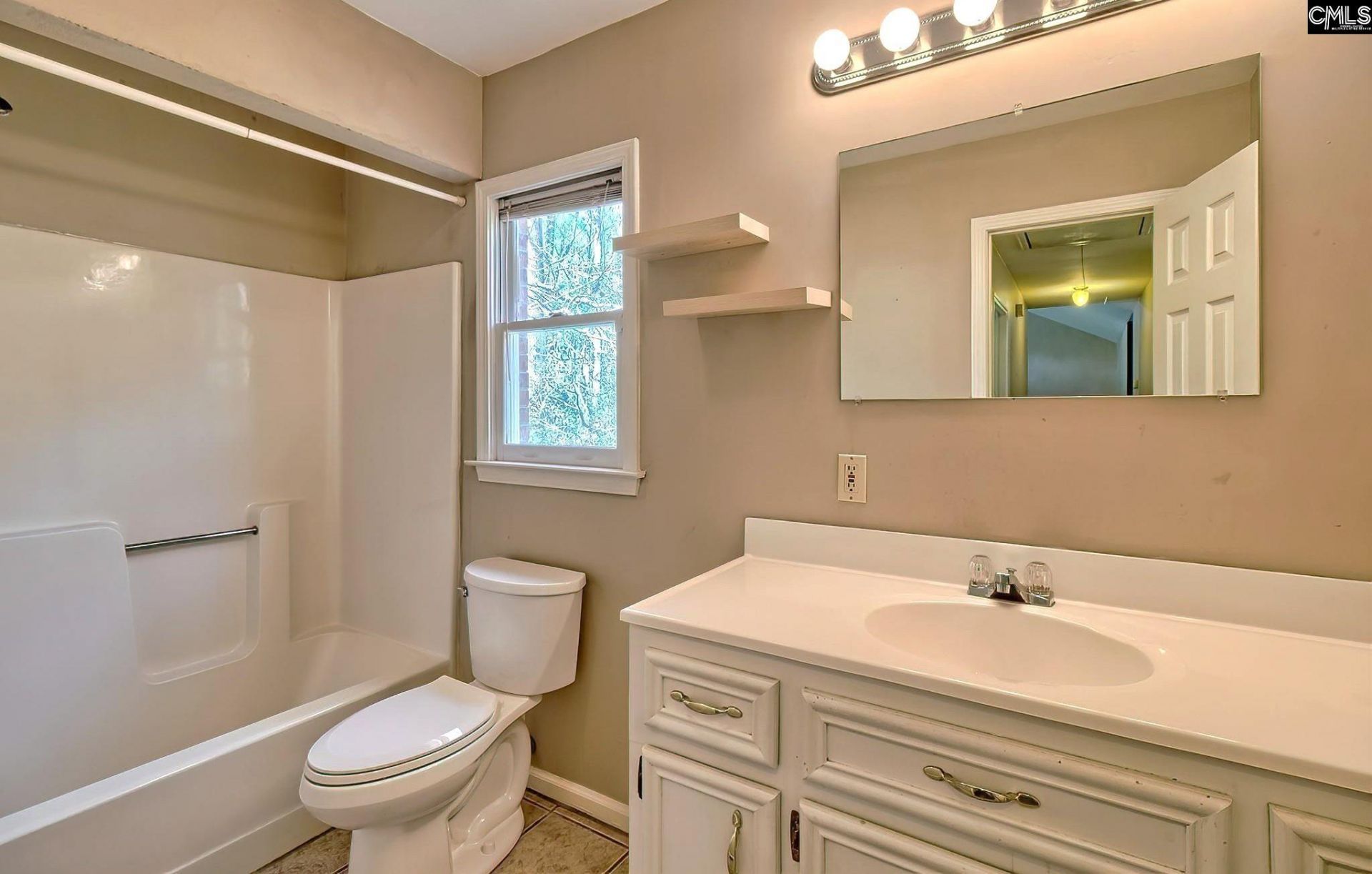 109 Hooterville Drive Photo 17