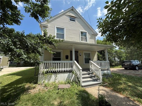 2602 Vega Avenue , Cleveland, OH 44113