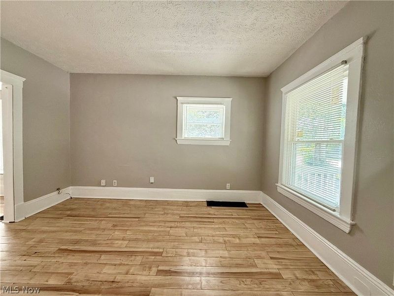 2602 Vega Avenue, Cleveland, OH 44113 Photo 12