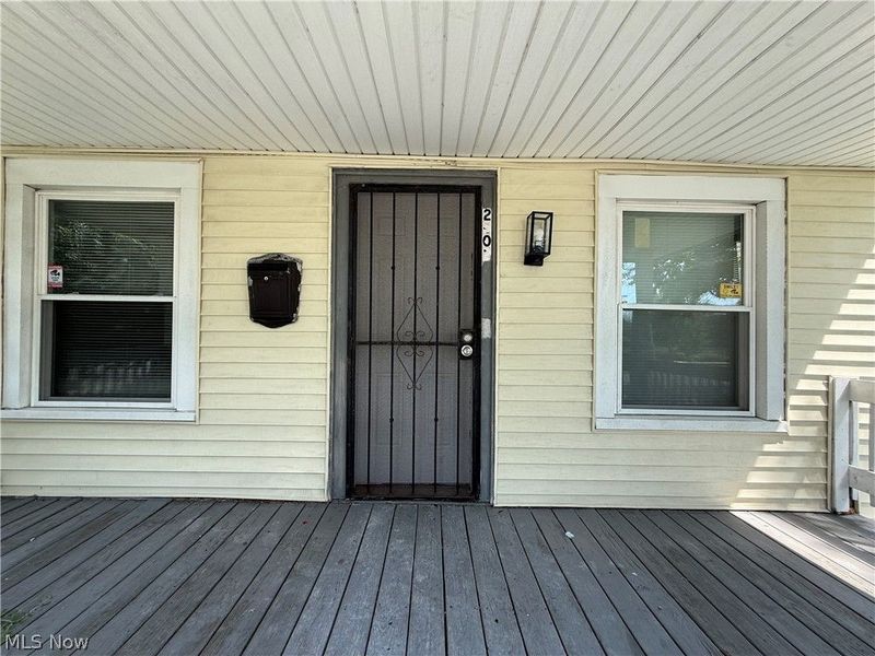 2602 Vega Avenue, Cleveland, OH 44113 Photo 3