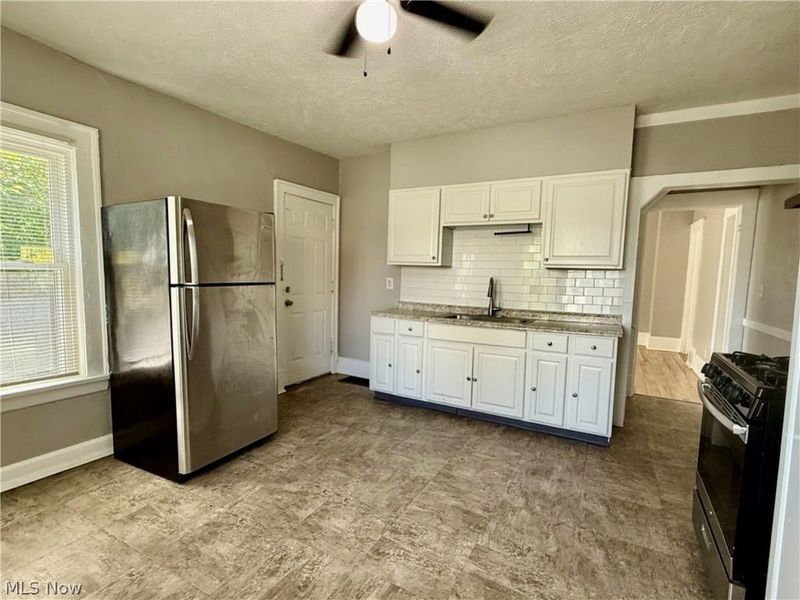 2602 Vega Avenue, Cleveland, OH 44113 Photo 5