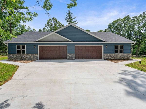 W6513 Woodhaven Circle, Wautoma, WI 54982