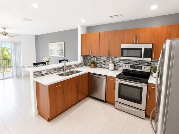 3092 SW 129th Ter, Unit 102, Miramar, FL 33027
