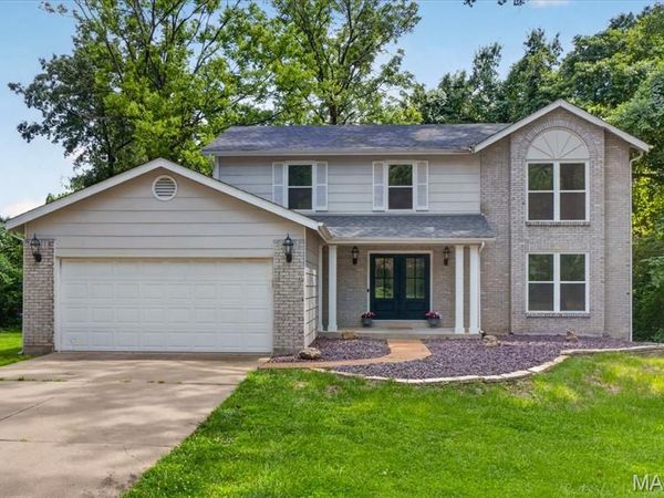 11330 Elzey Street, Creve Coeur, MO 63141