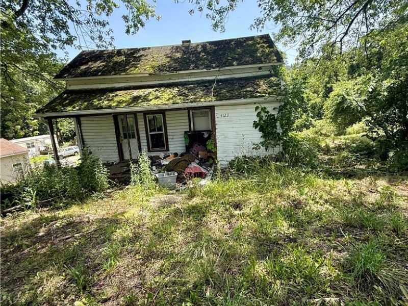 4123 Main Street, New Philadelphia, OH 44663 Photo 3