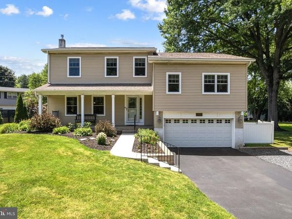 1674 FORT WASHINGTON AVENUE, AMBLER, PA 19002