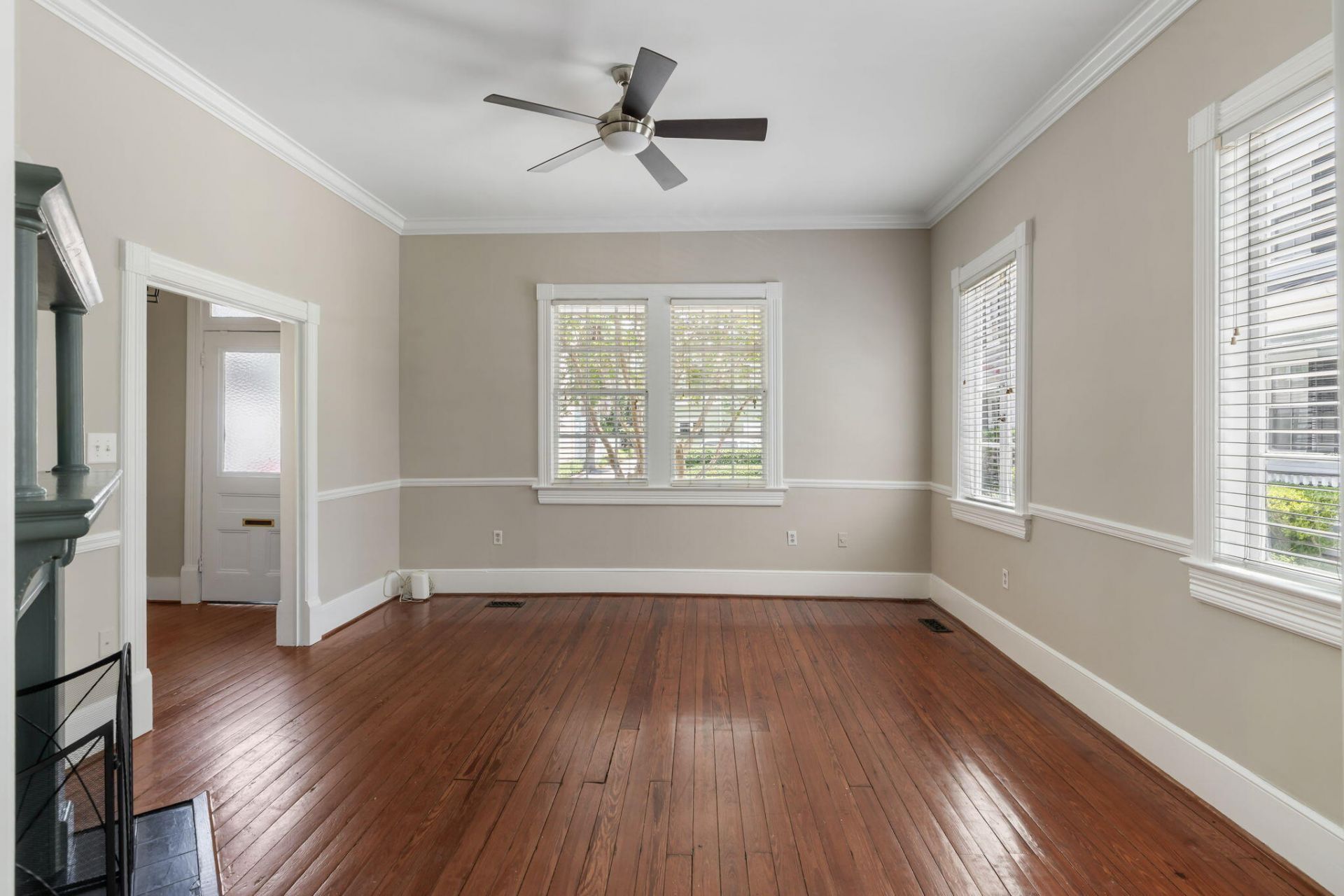 13 Smith Place Photo 10