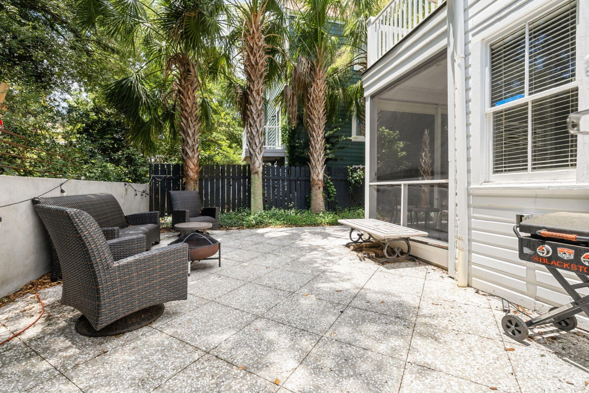 13 Smith Place Photo 6