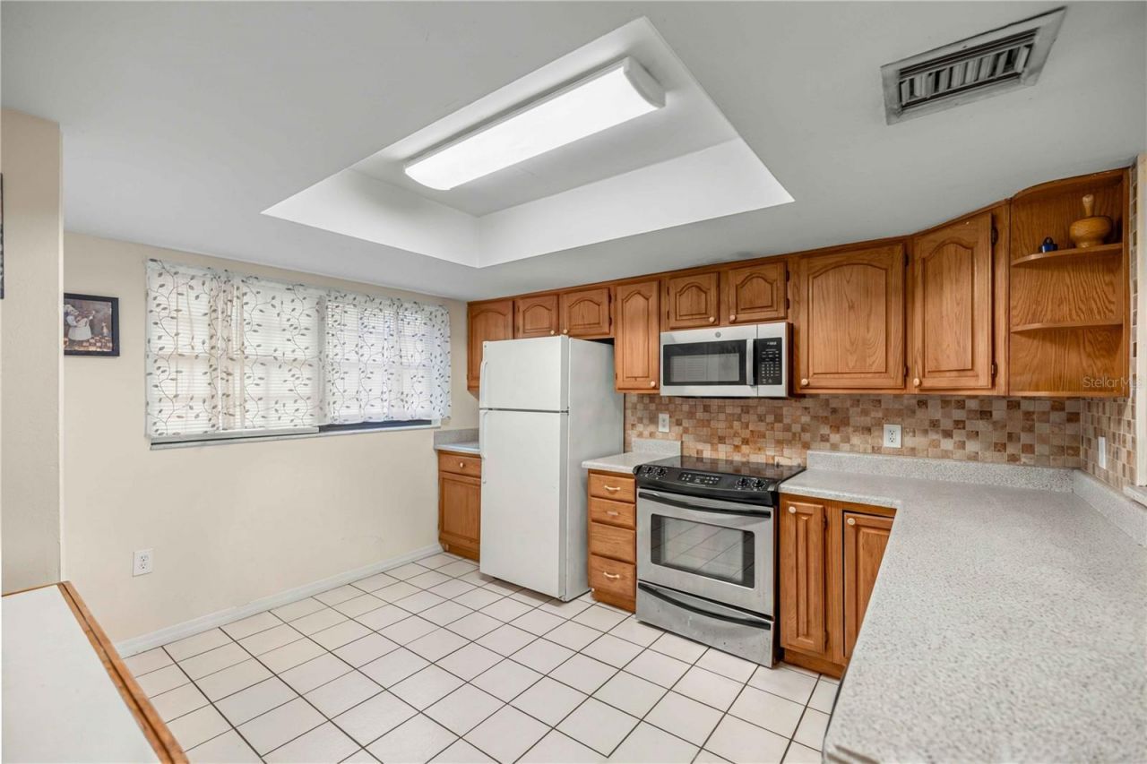 964 5th Street , Unit 964, Clermont, FL 34711 Photo
