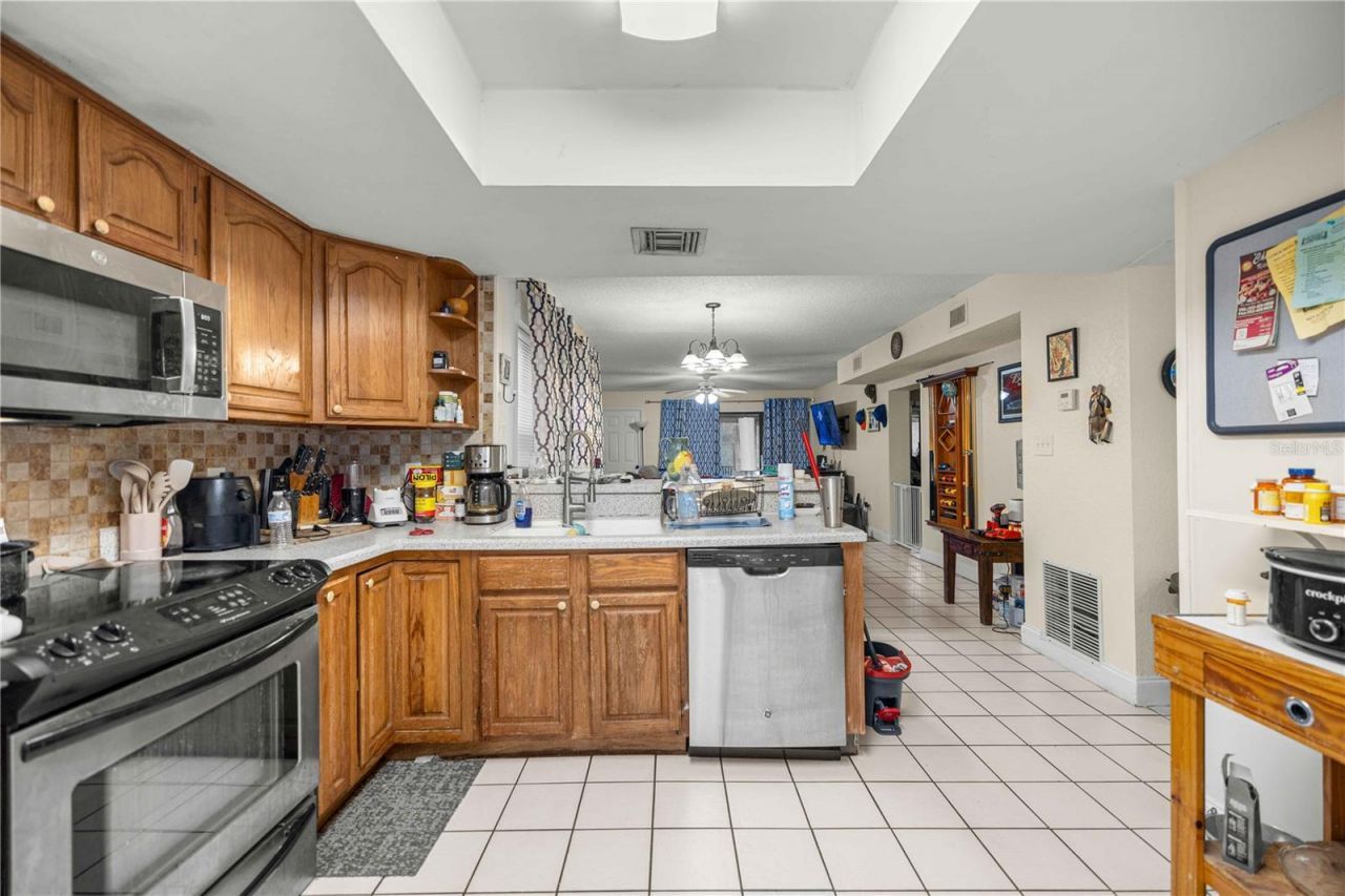 964 5th Street , Unit 964, Clermont, FL 34711 Photo